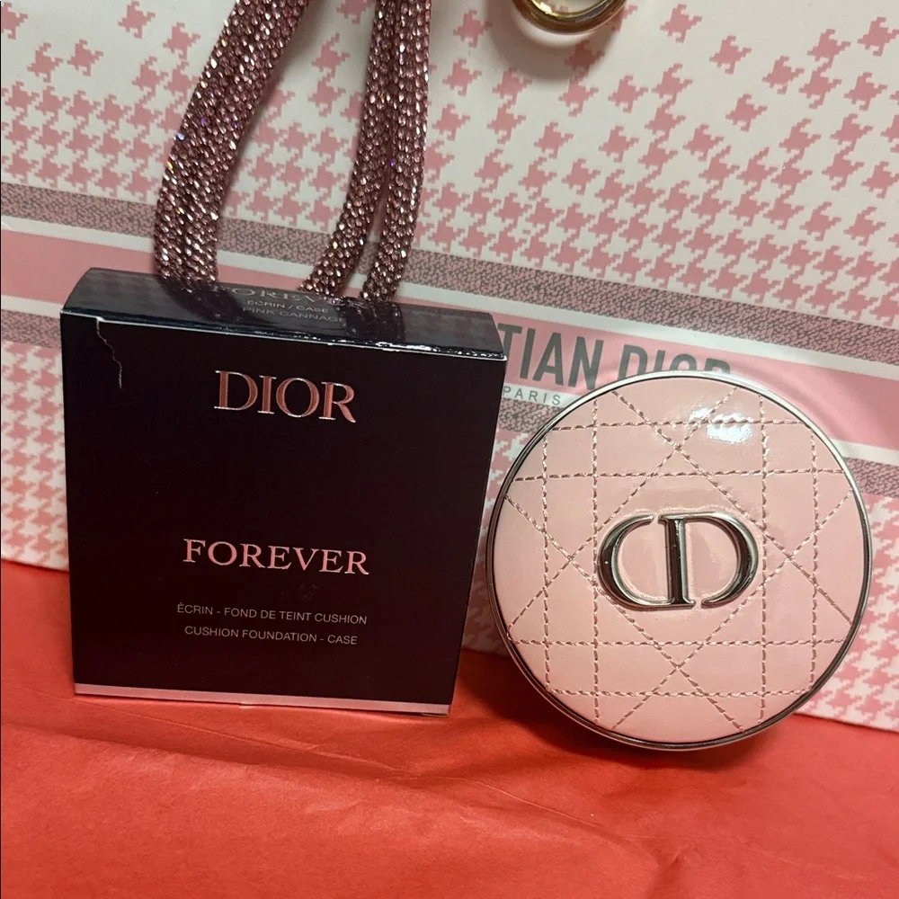 Diorskin Forever Cushion Case 2025' PLUS foundation Shade 1N Neutral